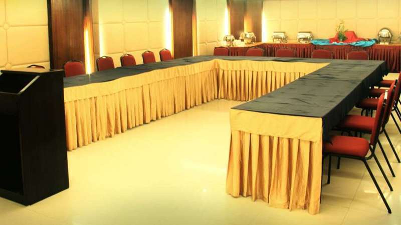 The Chevron Hotel Bengaluru Kültér fotó